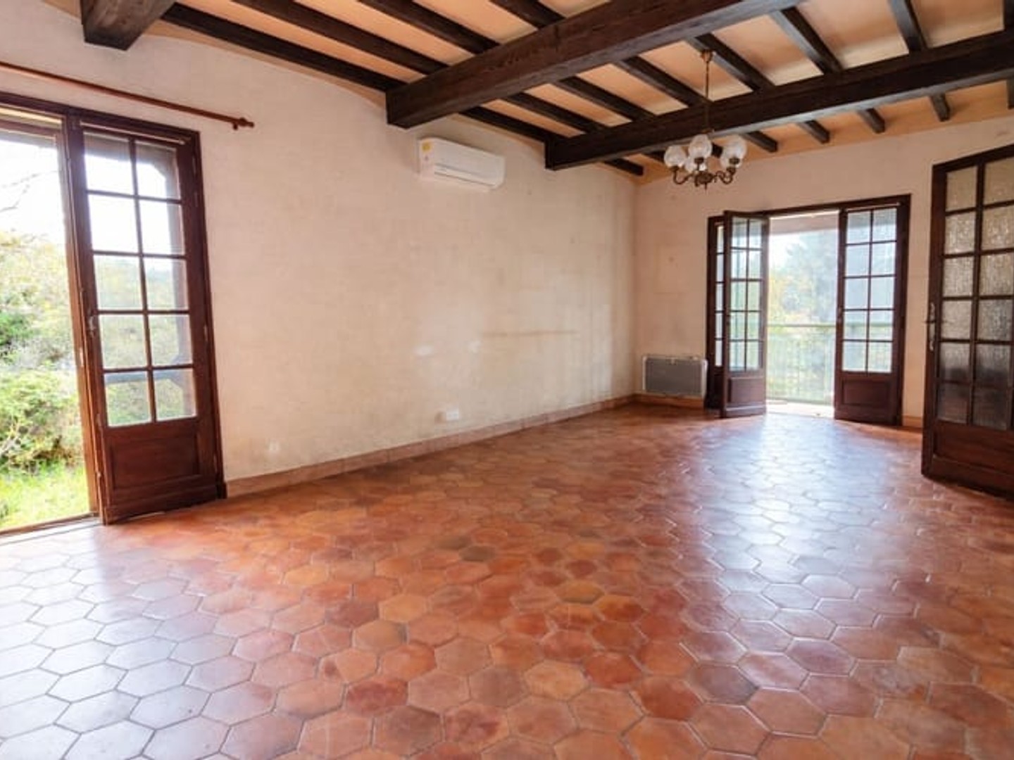 Maison à vendre - 4 pièces - 95m2 - Villeneuve-Lès-Av... (30400)