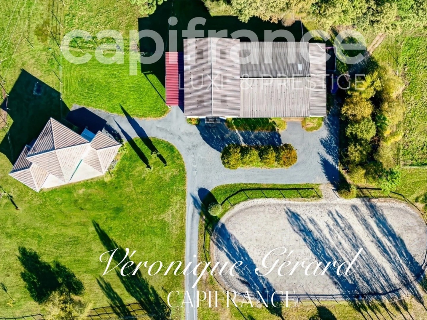 Maison à vendre - 5 pièces - 137m2 - Bayas (33230)