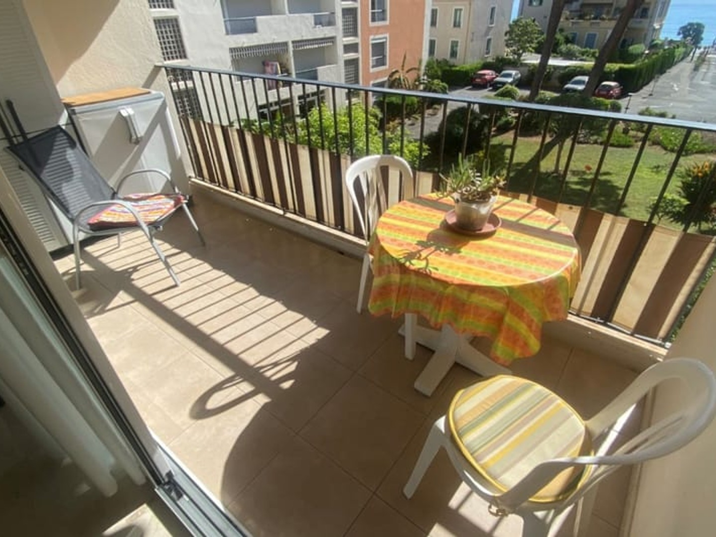 Appartement à vendre - 2 pièces - 35m2 - Roquebrune-Cap-Ma... (06190)