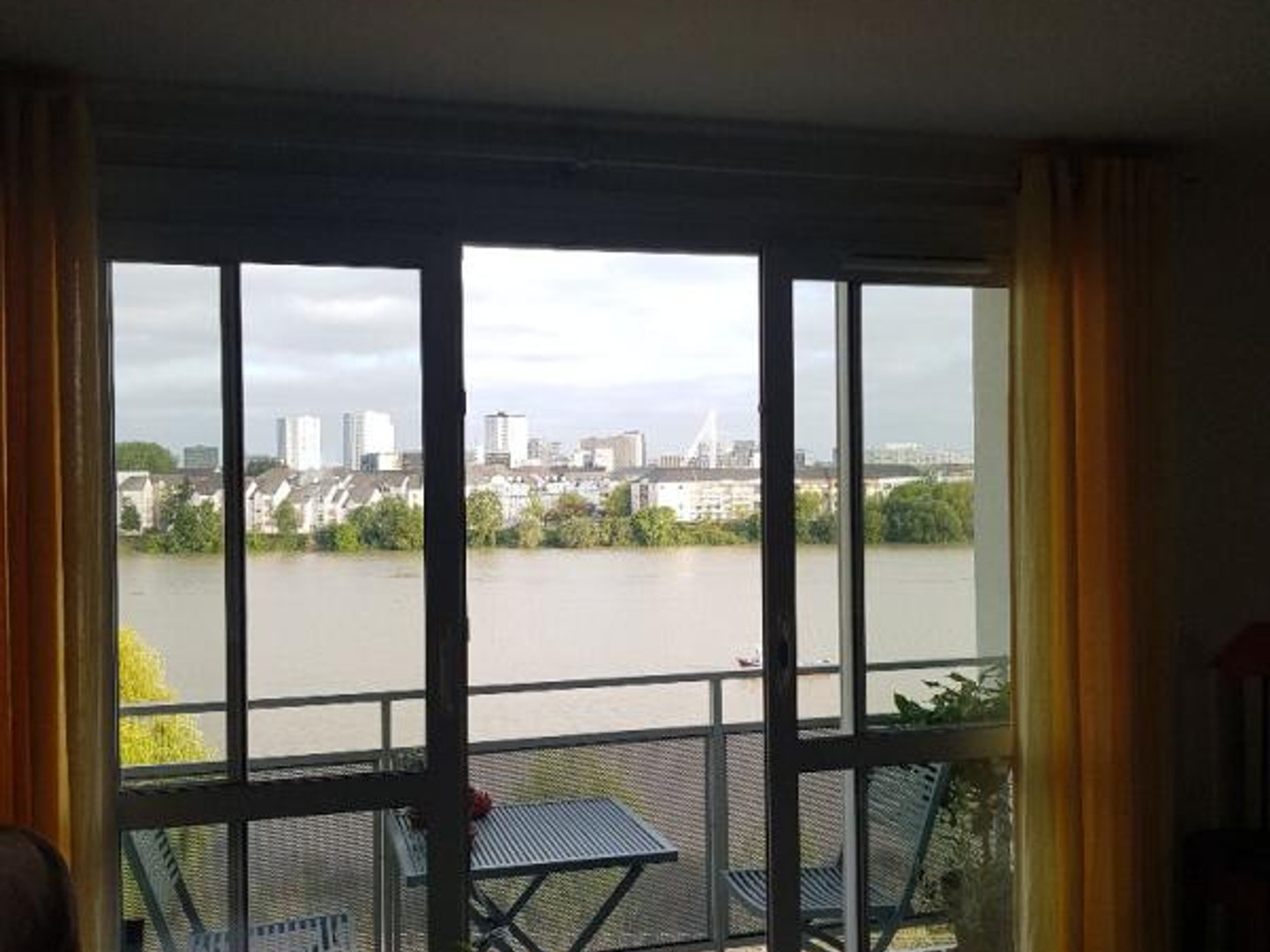 Appartement à vendre - 4 pièces - 79m2 - Saint-Sébastien-S... (44230)