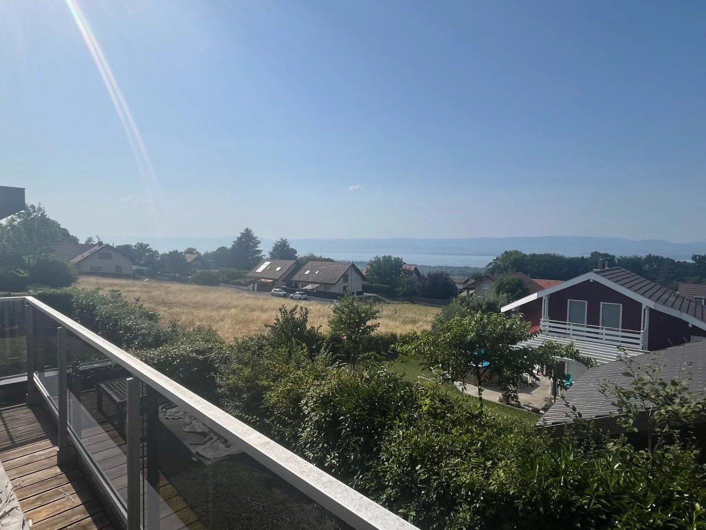 Élégante villa avec terrasse sur le Léman