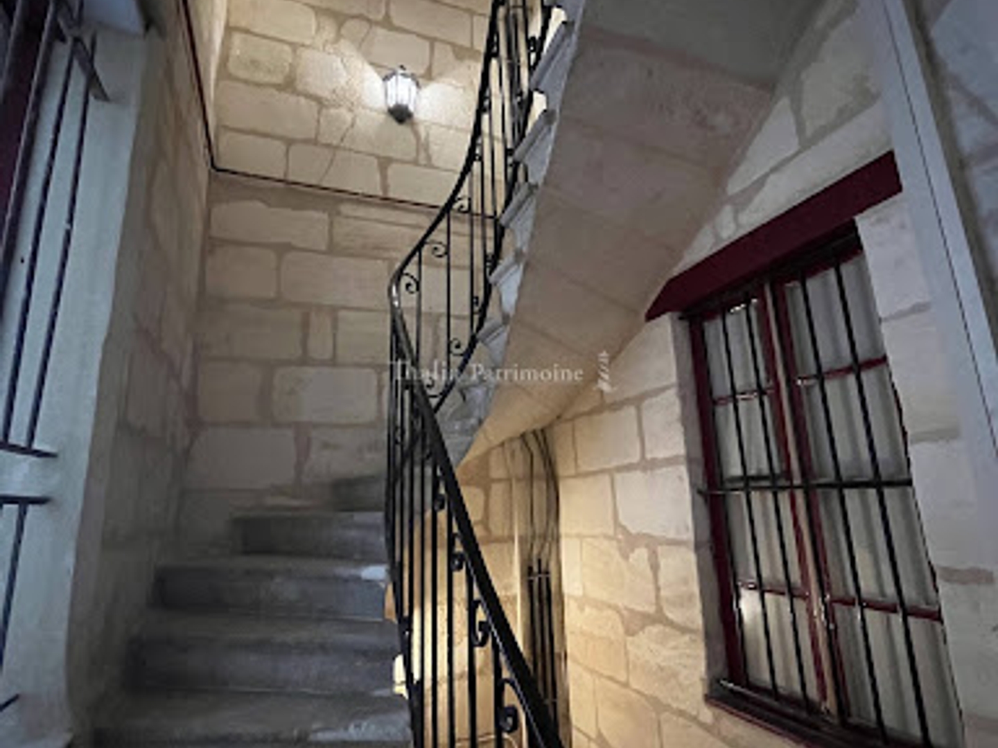 Maison à vendre - 4 pièces - 210m2 - Bordeaux (33800)