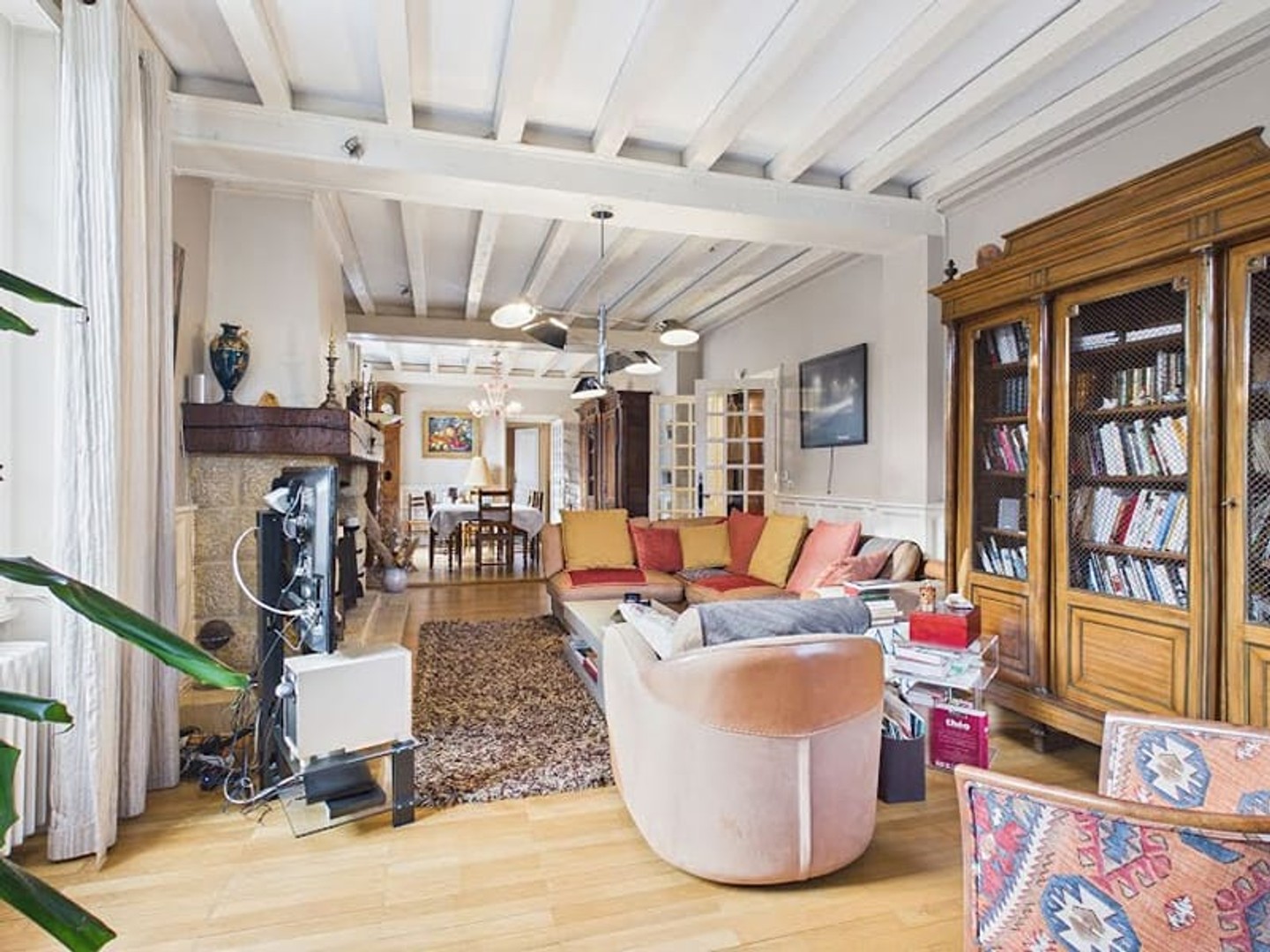 Maison 10 pièces 392 m²