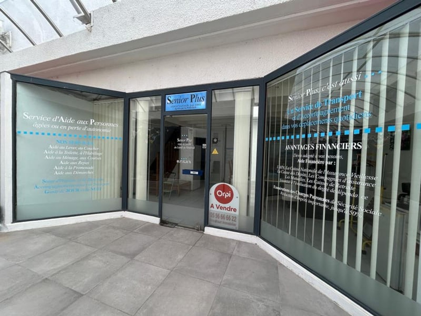 Magasin à vendre - 58m2 - Gujan-Mestras (33470)