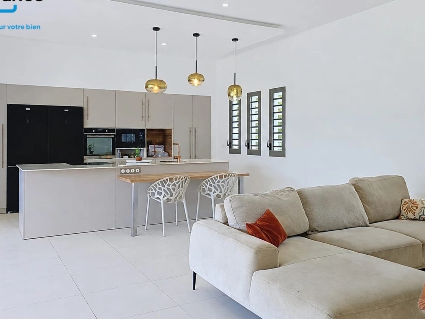 Maison à vendre - 5 pièces - 146m2 - Le Moule (97160)