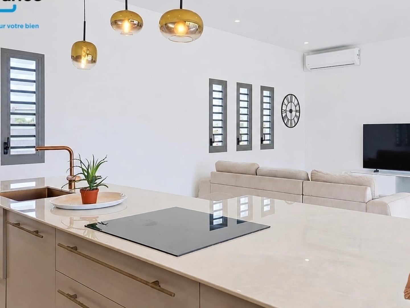 Maison à vendre - 5 pièces - 146m2 - Le Moule (97160)