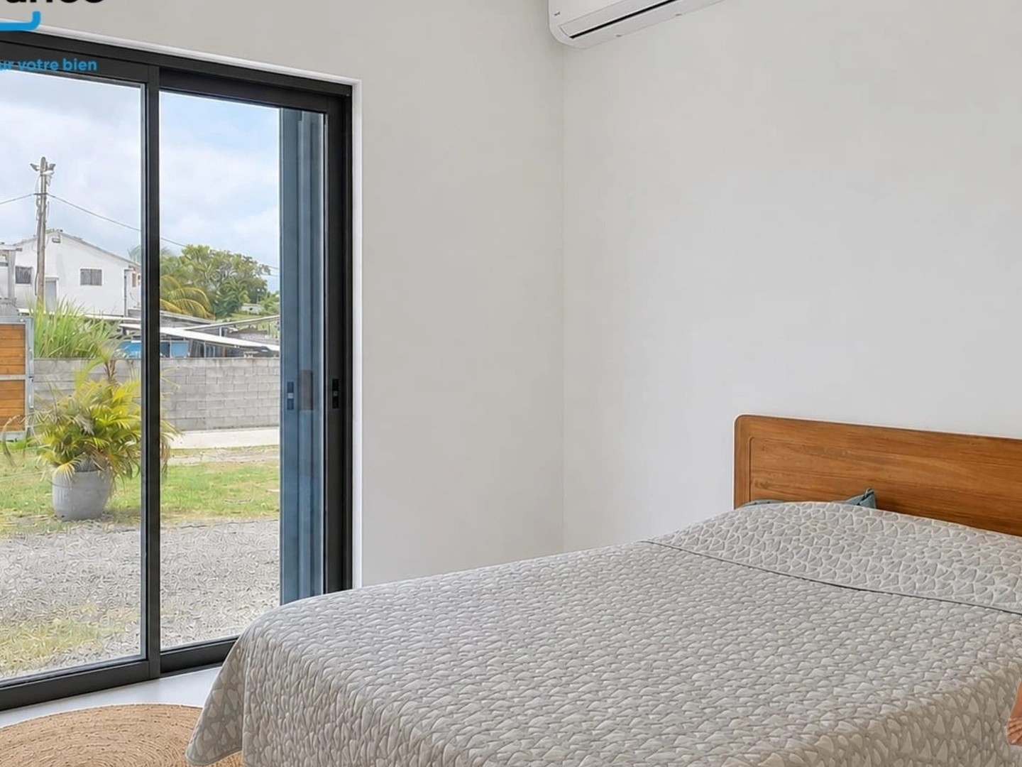 Maison à vendre - 5 pièces - 146m2 - Le Moule (97160)