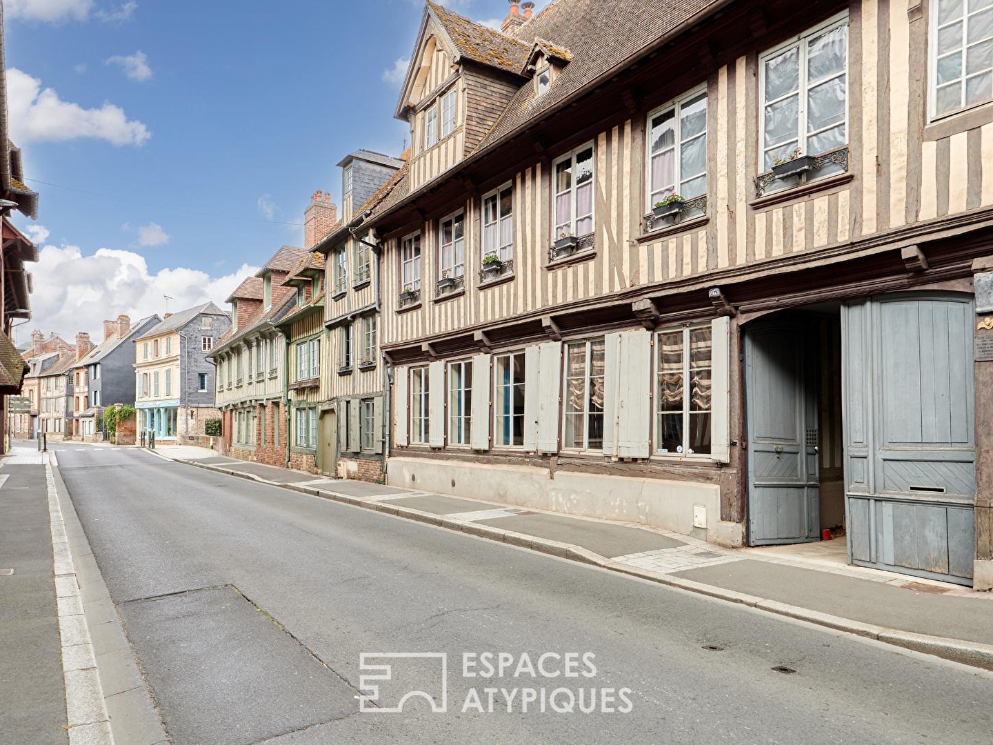 Manoir du XVI ème siècle et son parc