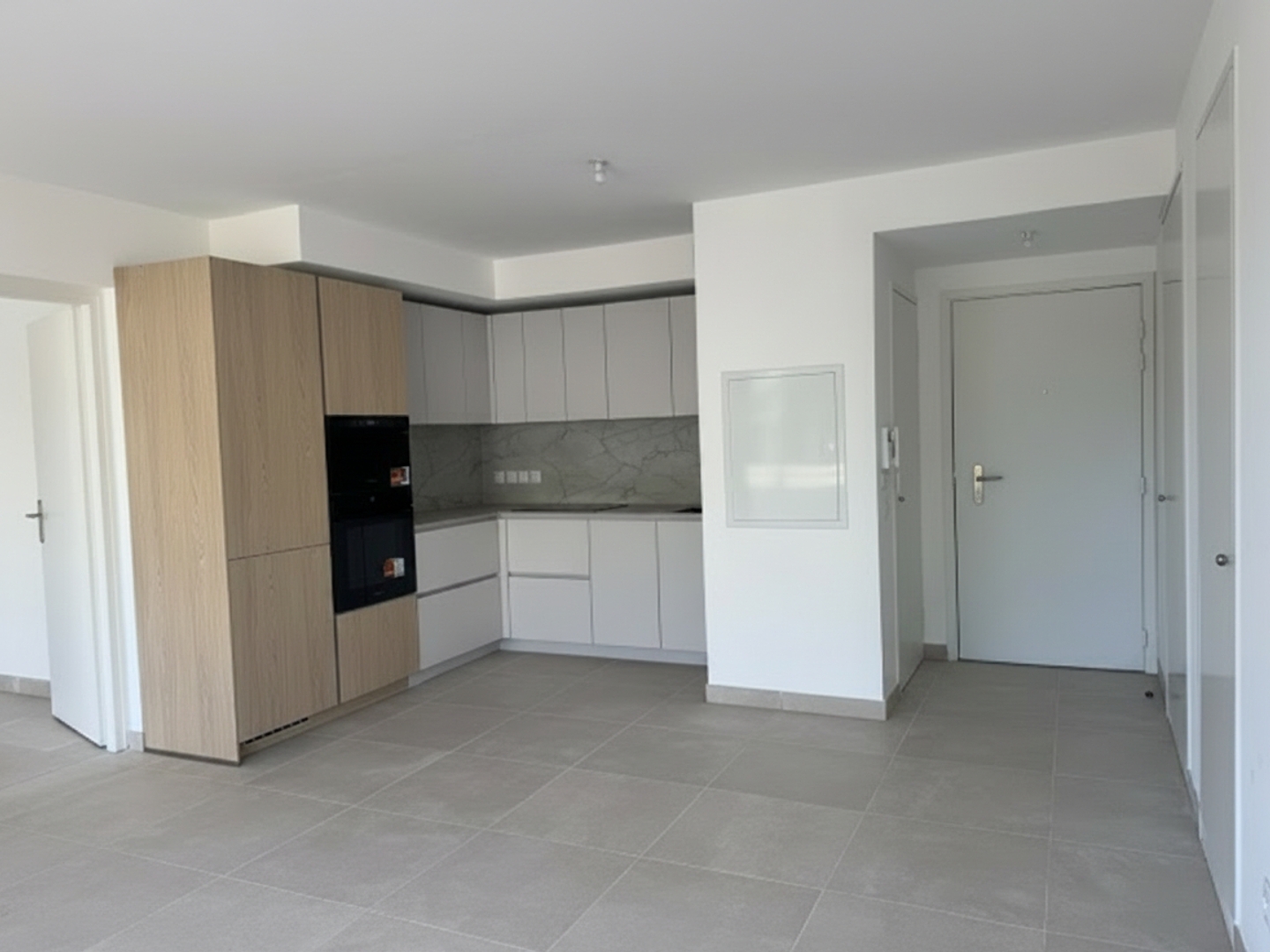 Appartement à vendre - 2 pièces - 47m2 - Aix-En-Provence (13100)
