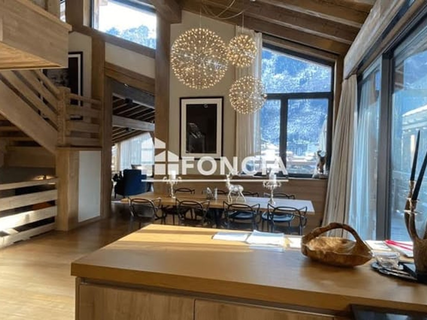 Propriété 12 pièces 556 m²