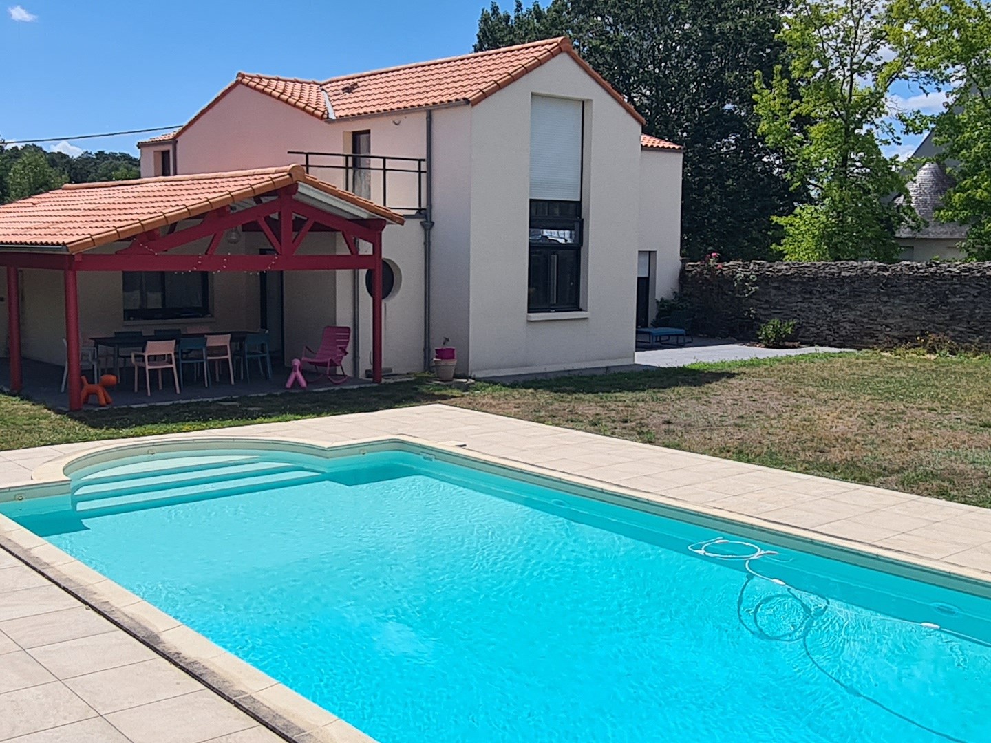 Maison 9 pièces 252 m²