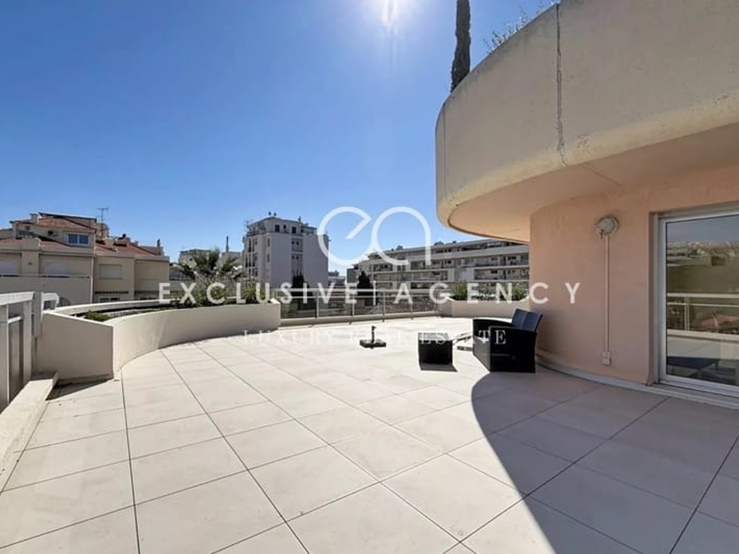 Appartement à vendre - 6 pièces - 193m2 - Cannes (06400)