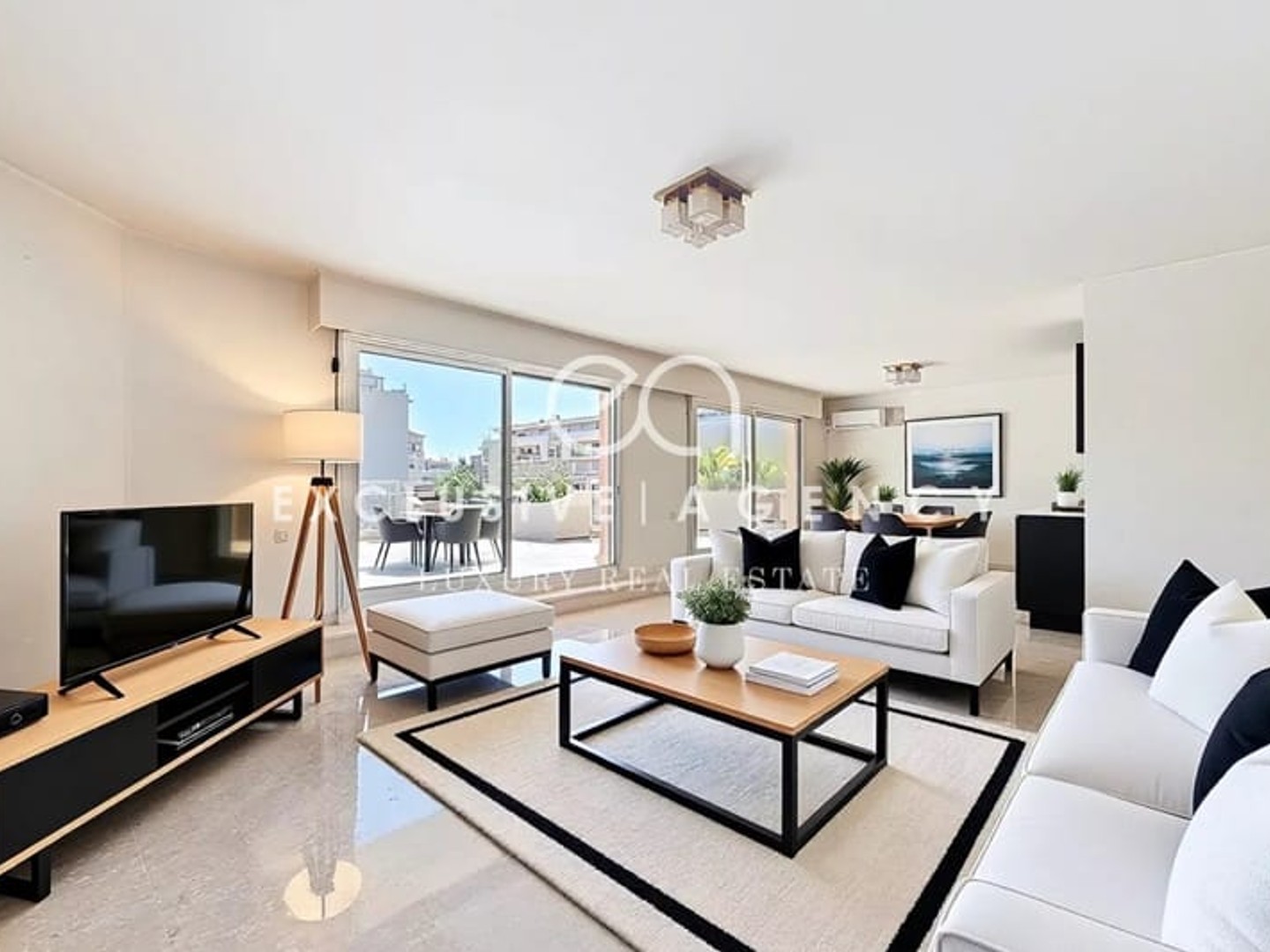 Appartement à vendre - 6 pièces - 193m2 - Cannes (06400)