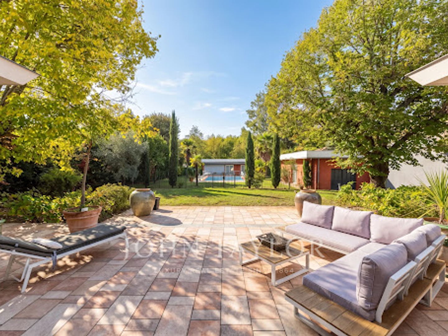 Maison à vendre - 6 pièces - 292m2 - Mérignac (33700)