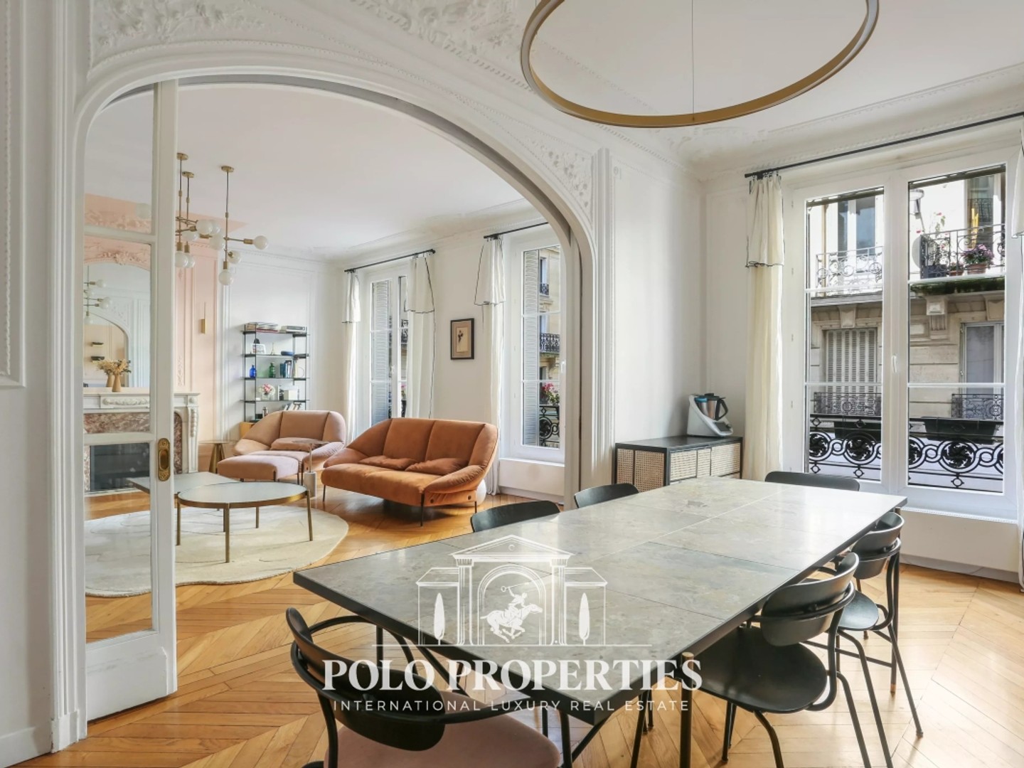 Appartement à vendre - 182m2 - Paris 16e (75016)