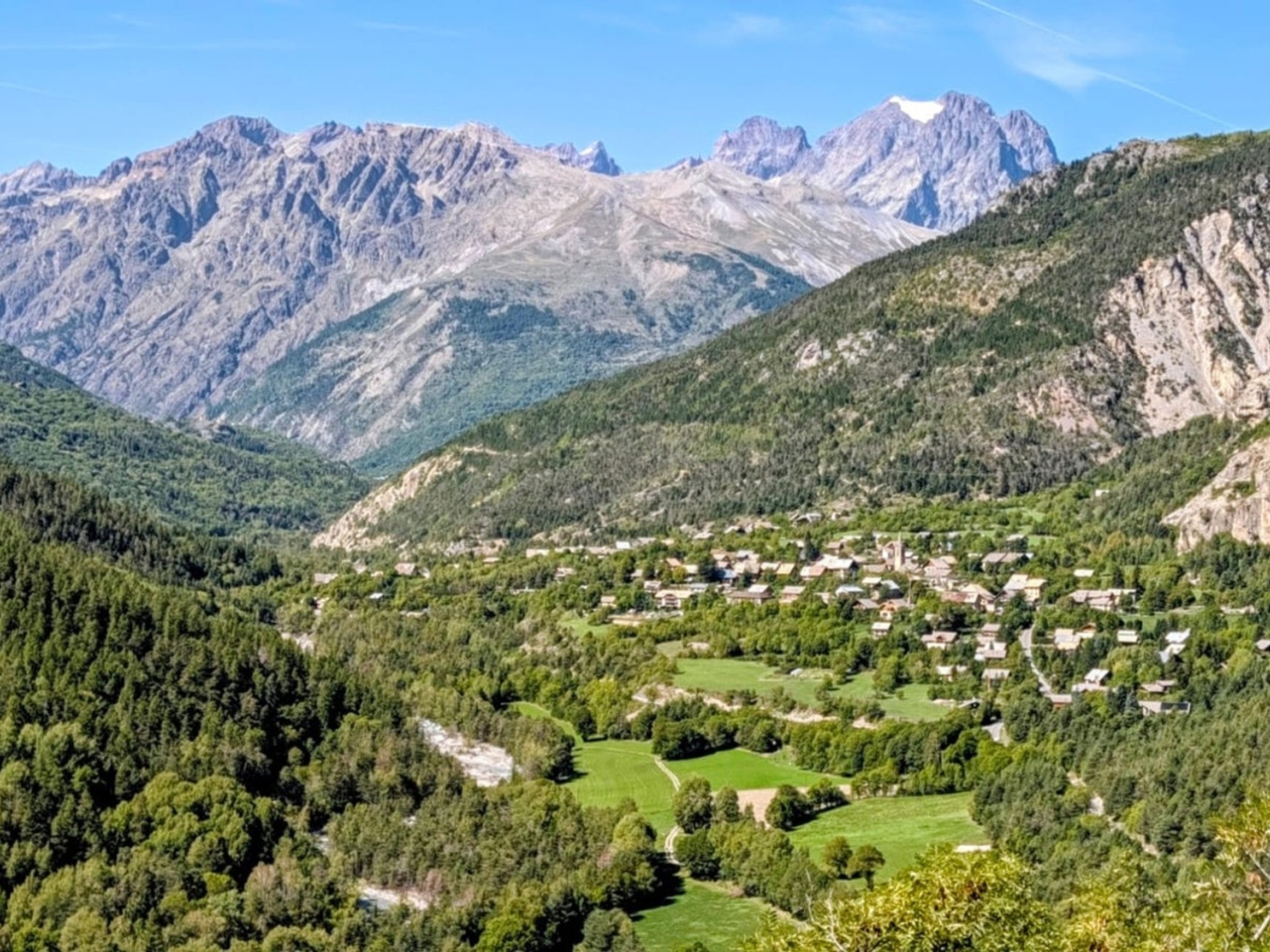 Les VIgneaux - Deux espaces, Mille Projets...