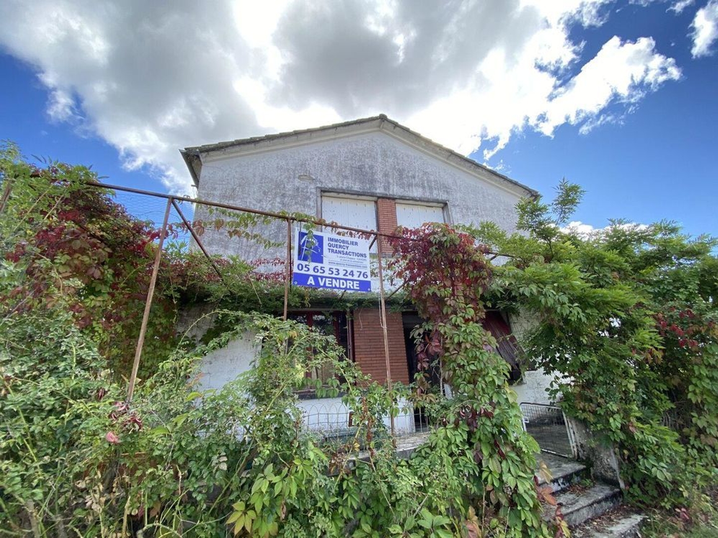 Maison à vendre - 8 pièces - 132m2 - Sauzet (46140)