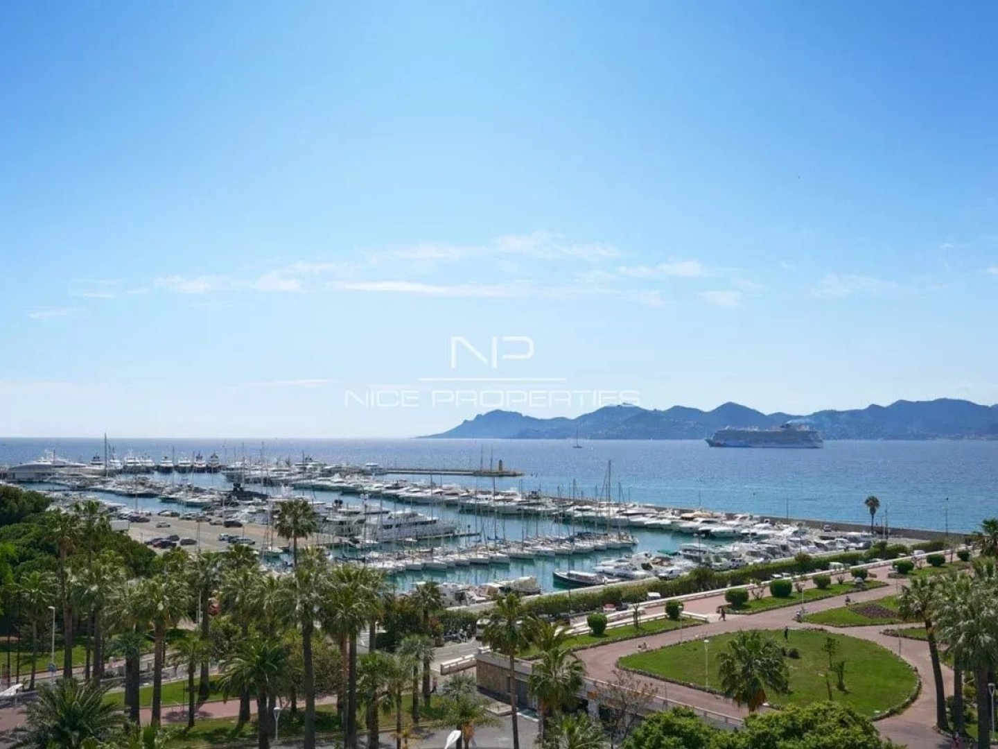 Appartement à vendre - 5 pièces - 110m2 - Cannes (06400)