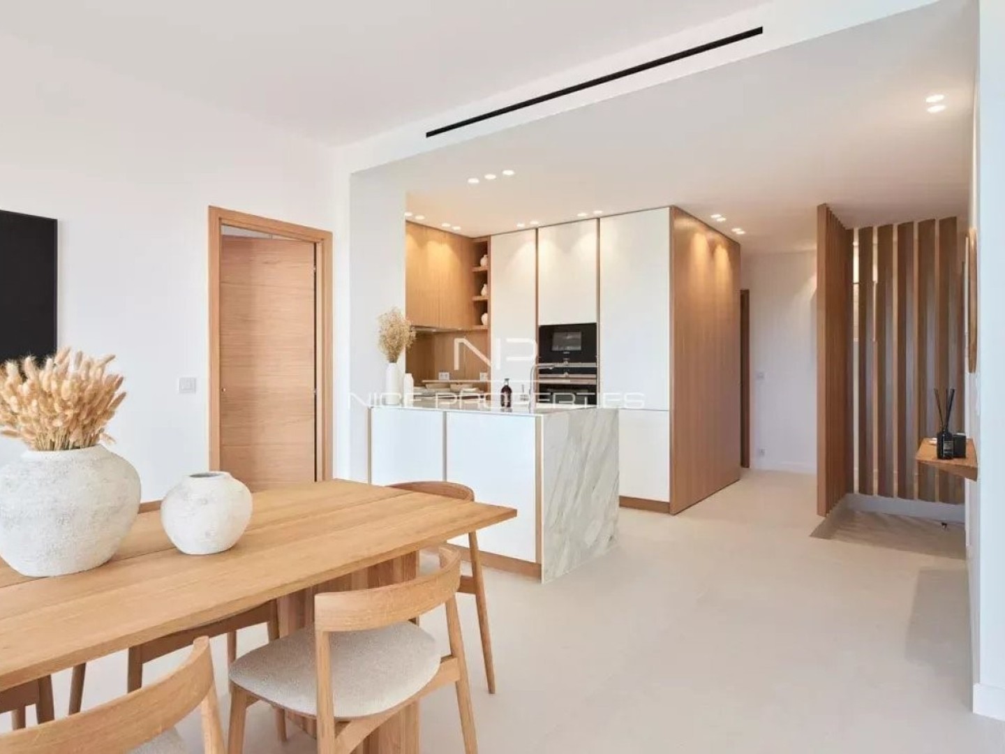 Appartement à vendre - 5 pièces - 110m2 - Cannes (06400)