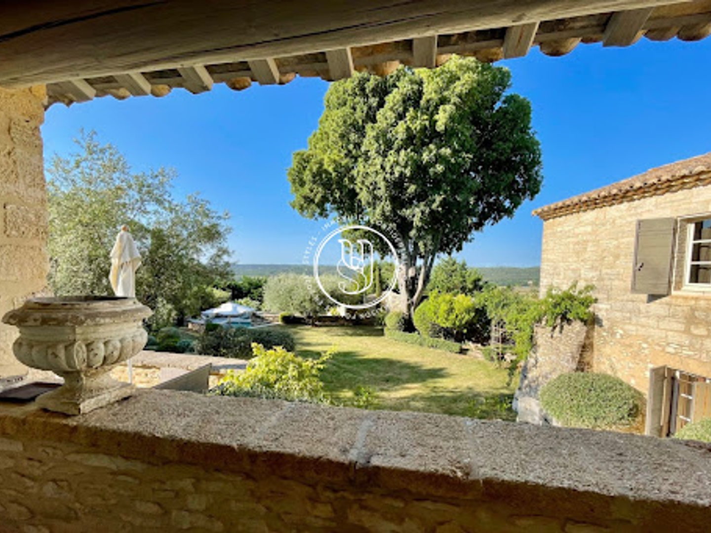Bastide 7 pièces 400 m²