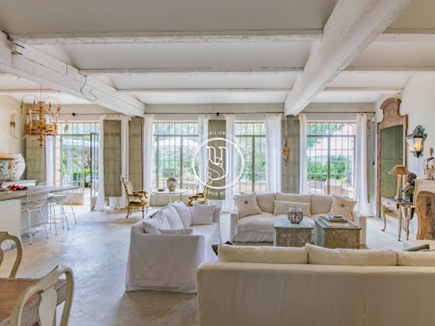 Maison à vendre - 7 pièces - 400m2 - Uzès (30700)