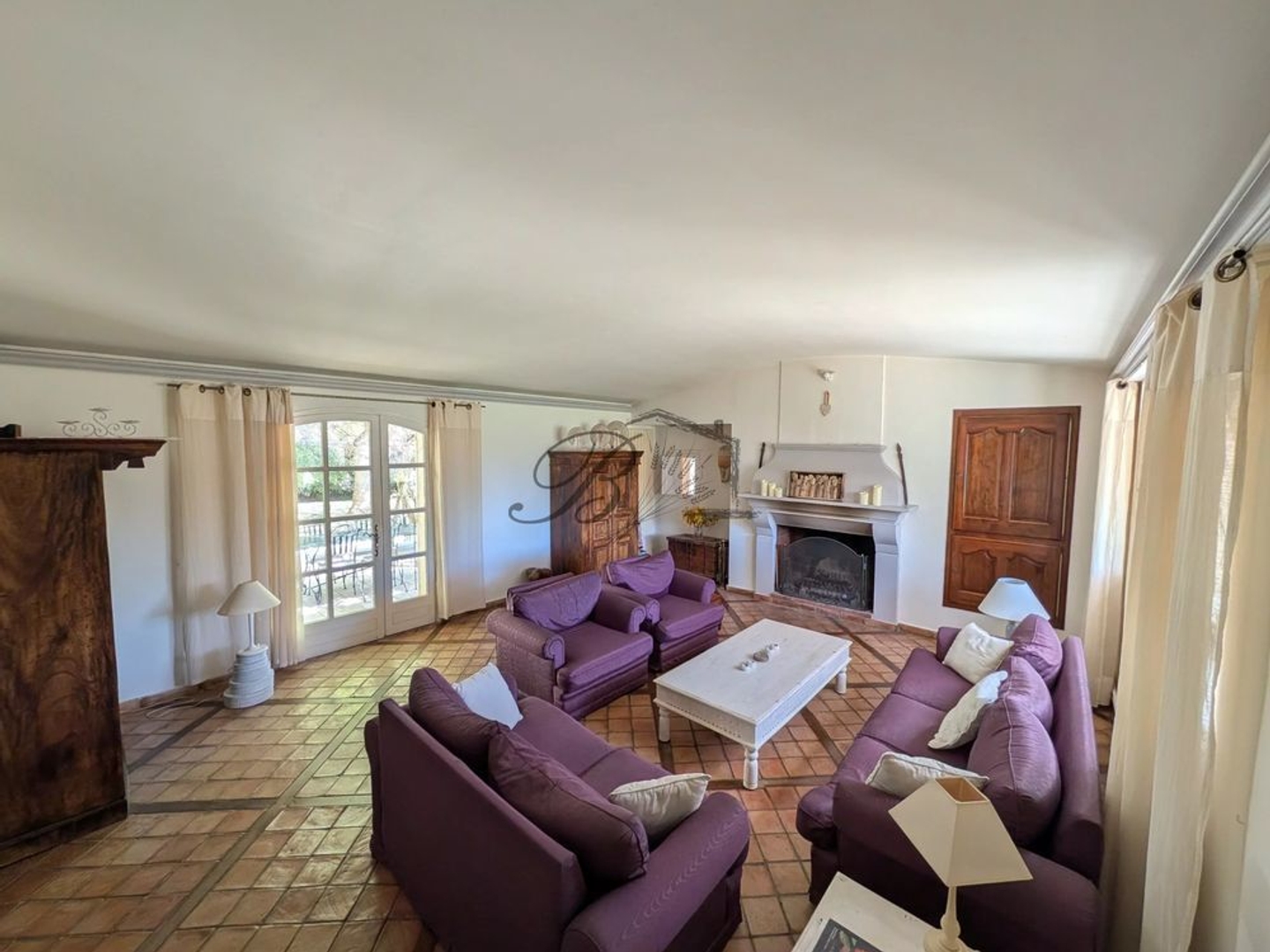 Maison à vendre - 10 pièces - 186m2 - La Bastide-Des-Jo... (84240)