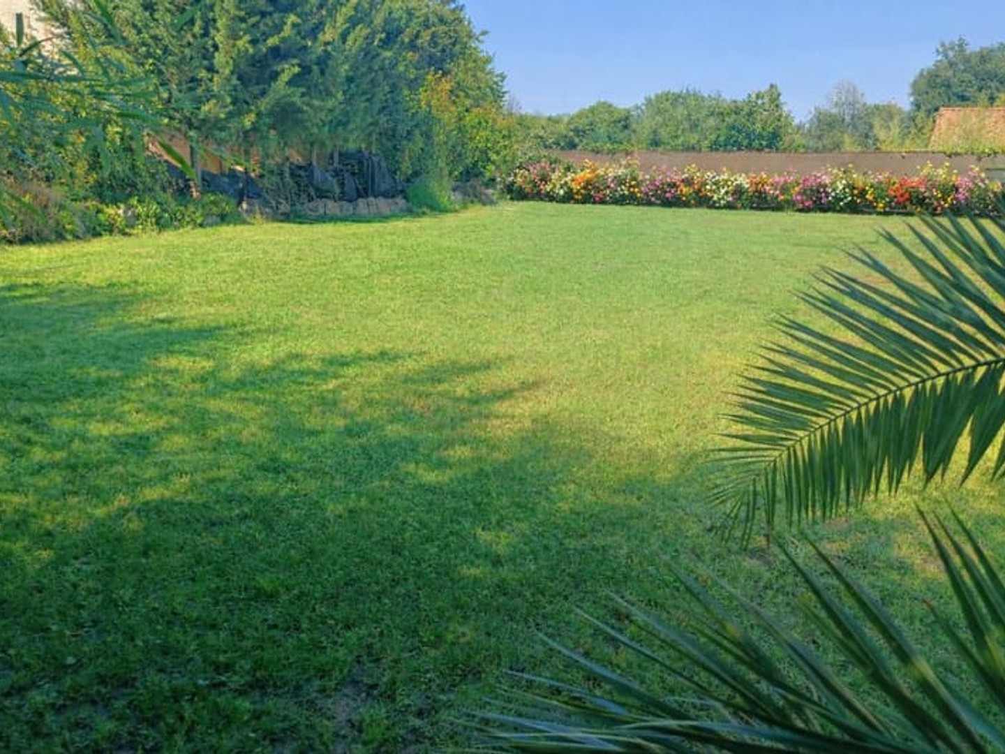 Maison à vendre - 7 pièces - 260m2 - Solliès-Ville (83210)
