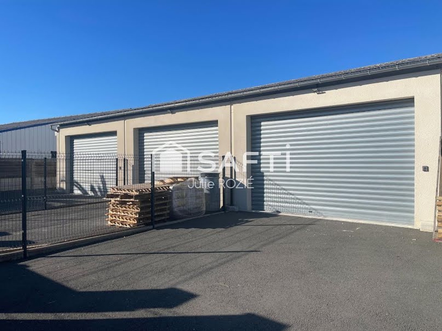 Parking / garage / box à vendre - 55m2 - Macau (33460)