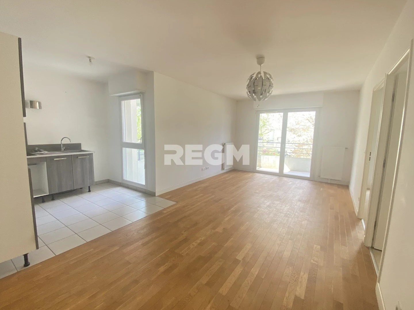 Appartement à vendre - 3 pièces - 60m2 - Lieusaint (77127)