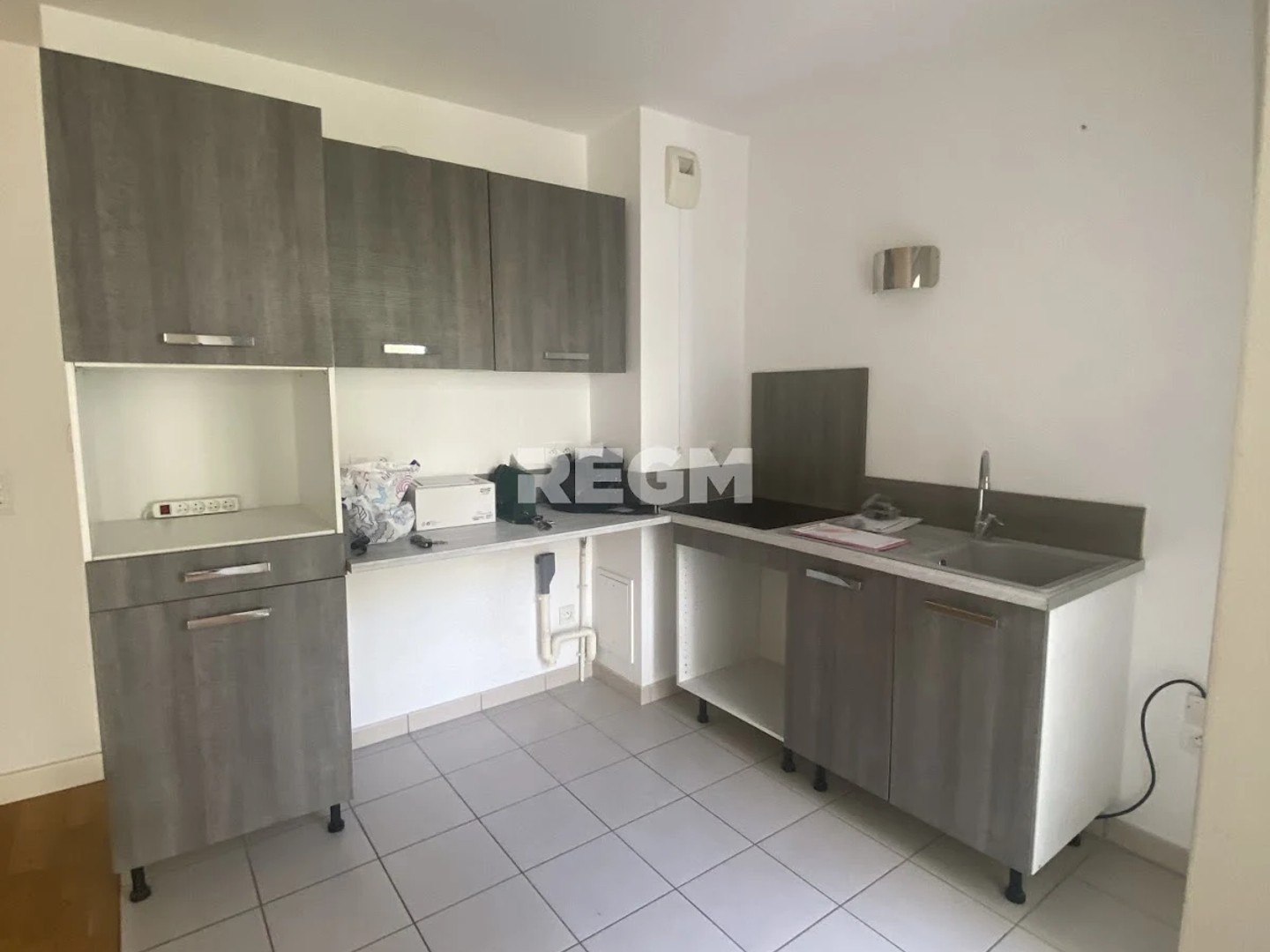 Appartement à vendre - 3 pièces - 60m2 - Lieusaint (77127)