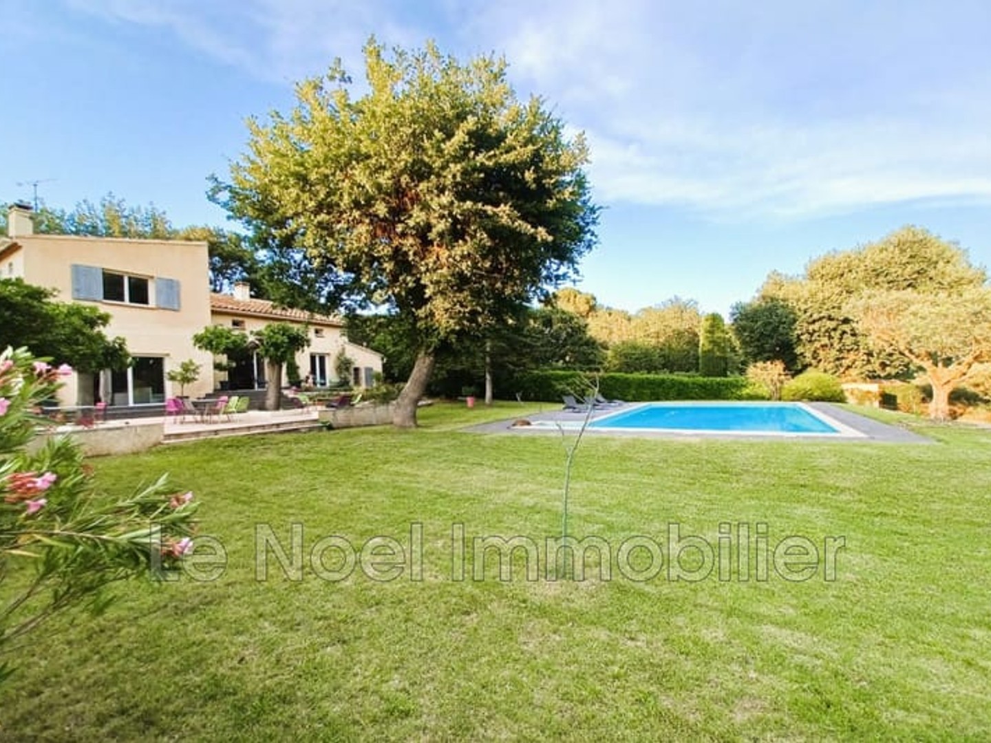 Maison 6 pièces 200 m²