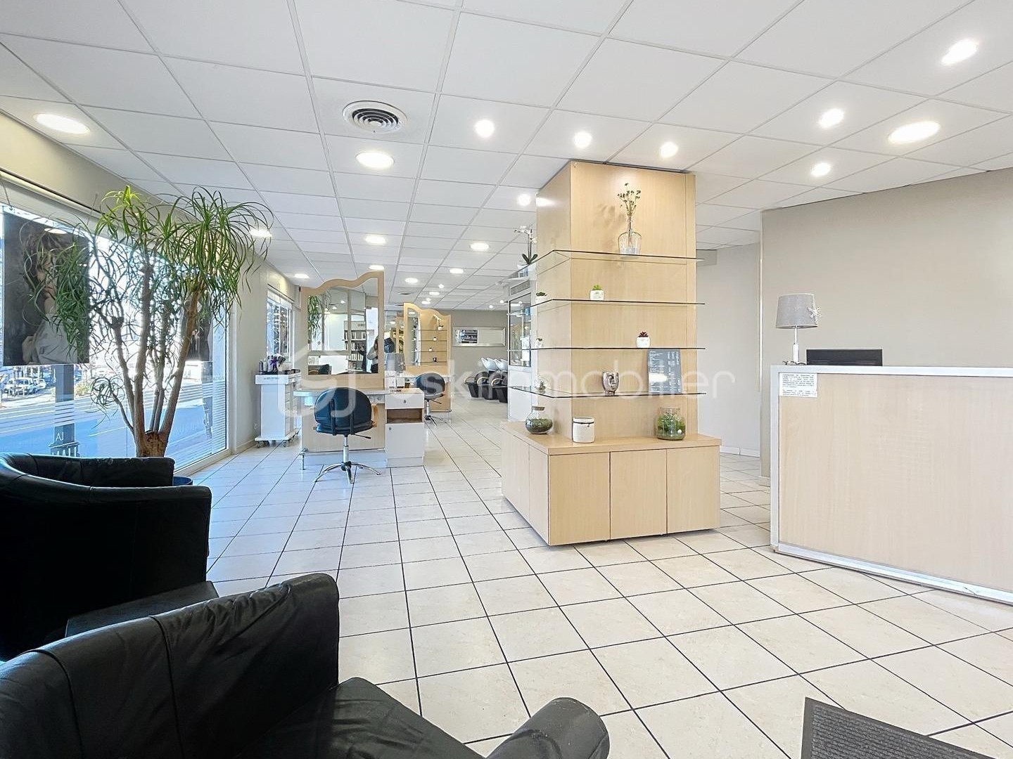 Locaux à vendre - 130m2 - Rueil-Malmaison (92500)