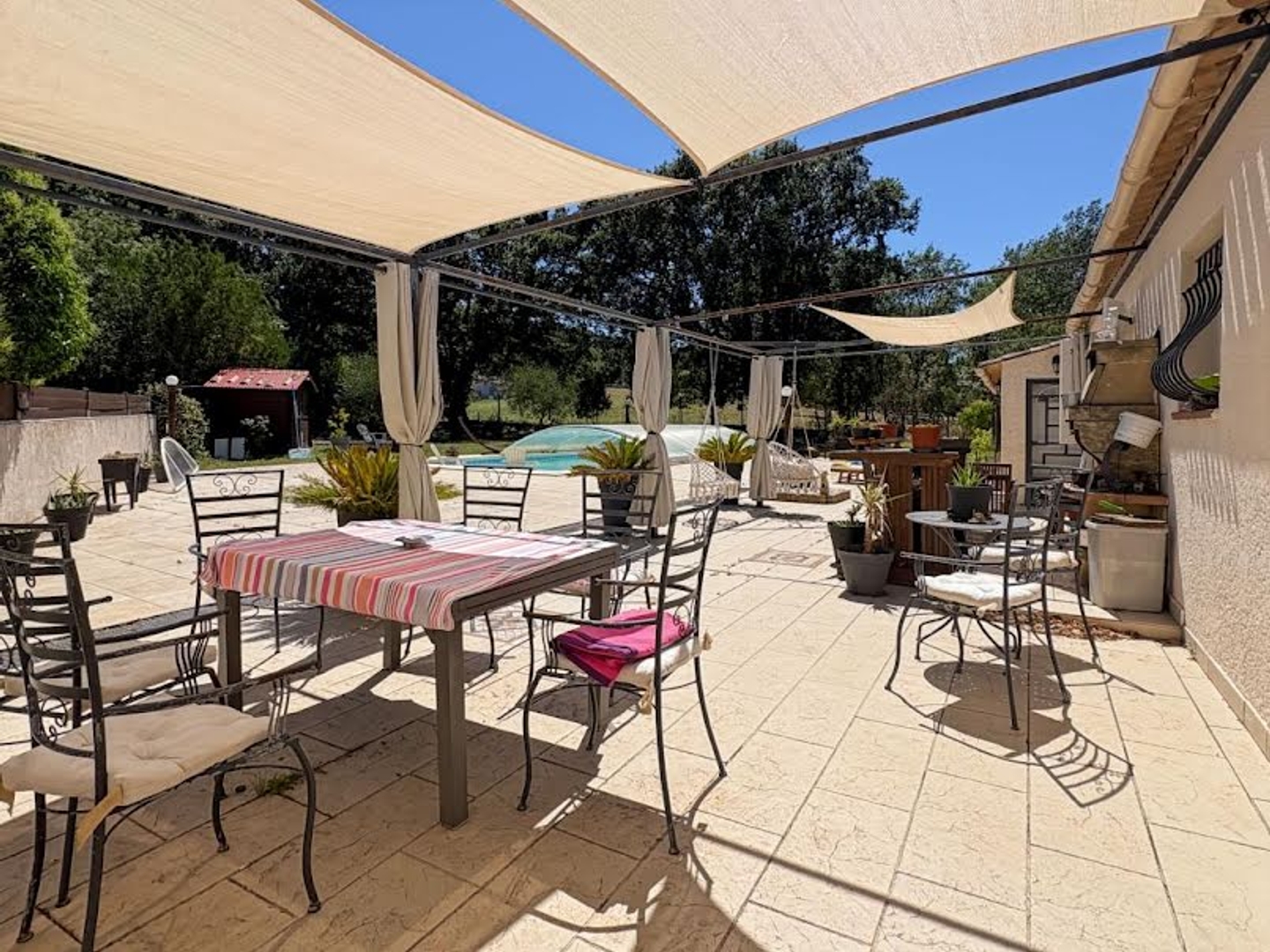 Maison à vendre - 7 pièces - 100m2 - Les Pennes-Mirabeau (13170)