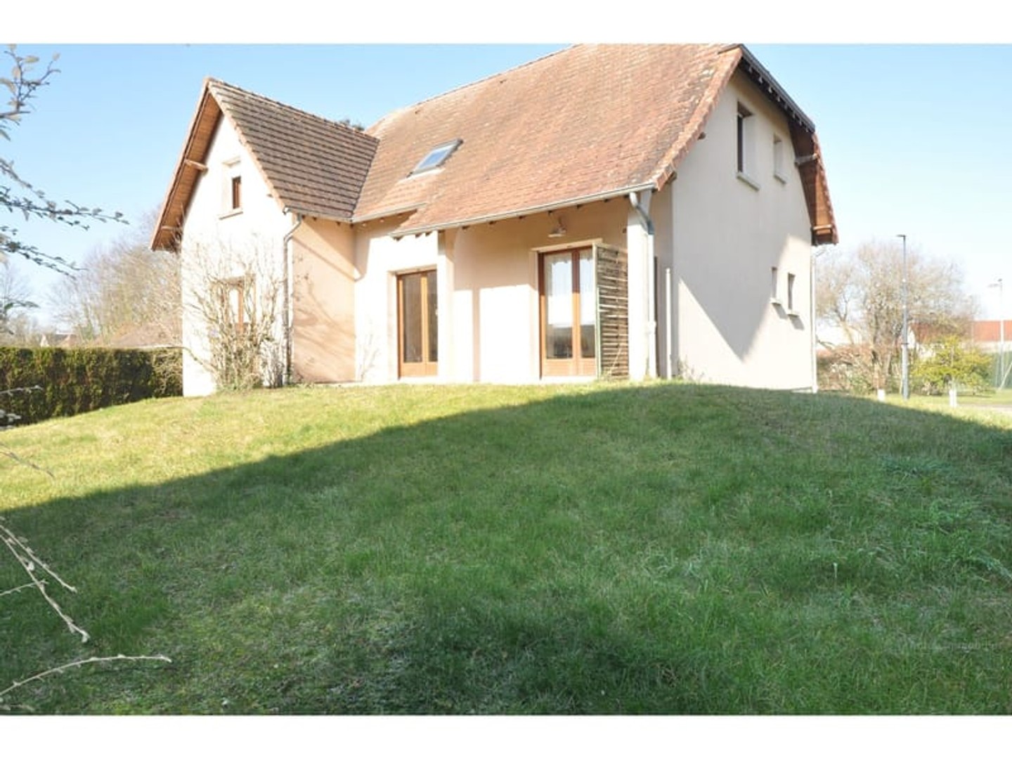 Maison à vendre - 6 pièces - 116m2 - Les Noës-Près-Troyes (10420)