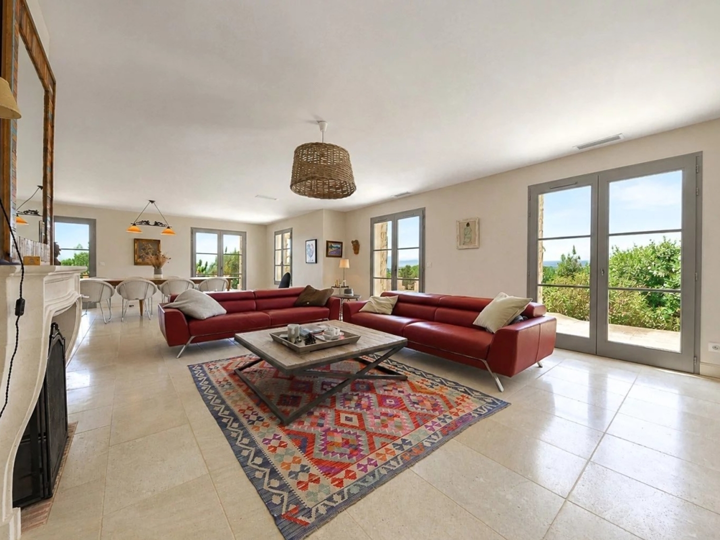 Maison à vendre - 6 pièces - 202m2 - Uzès (30700)