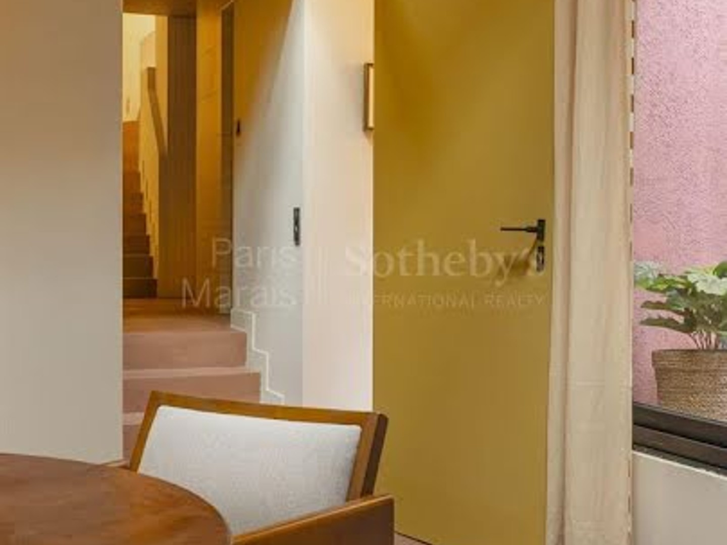 Locaux à vendre - 143m2 - Paris 8e (75008)