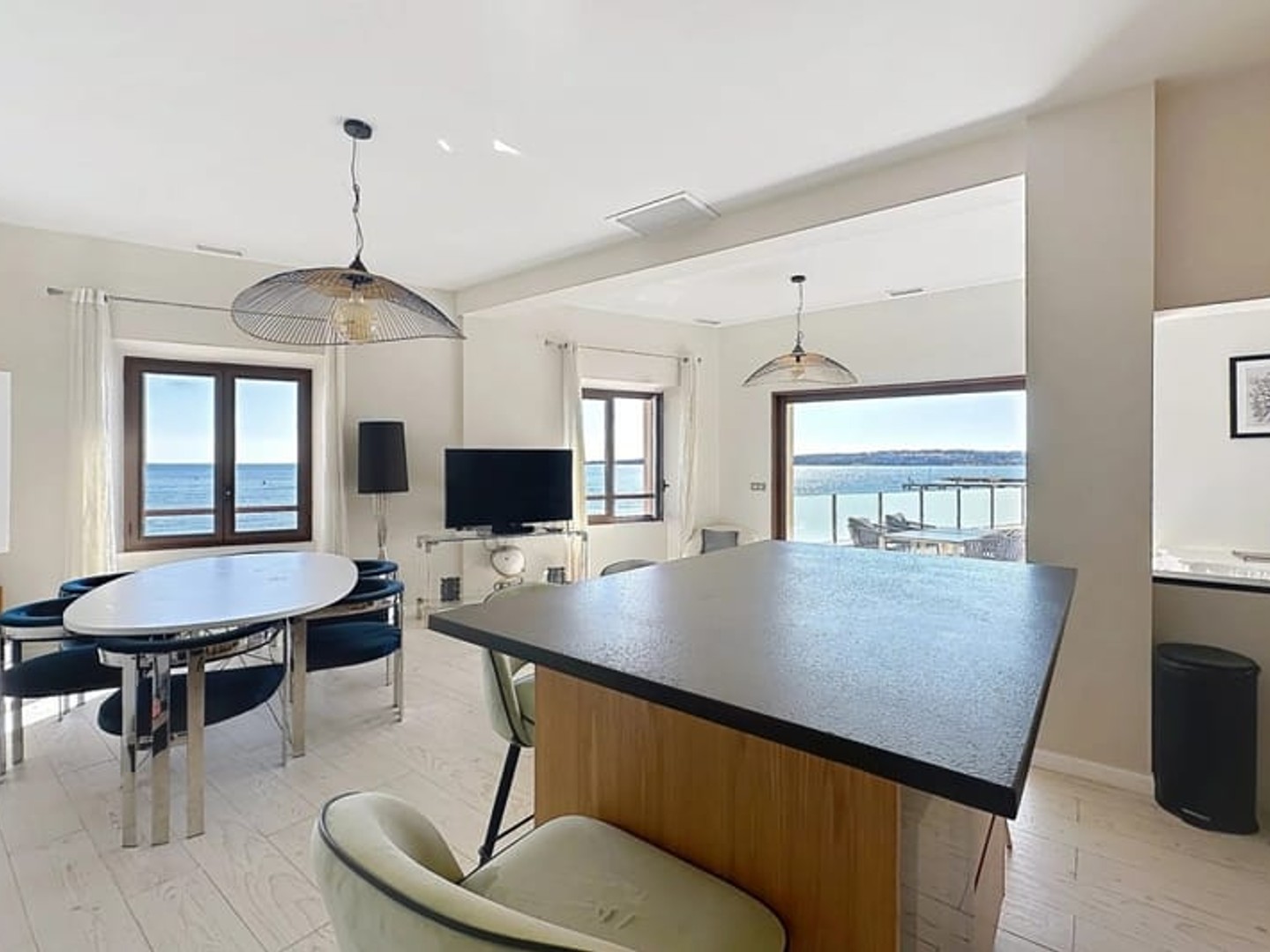 Maison à vendre - 6 pièces - 165m2 - Cannes (06400)