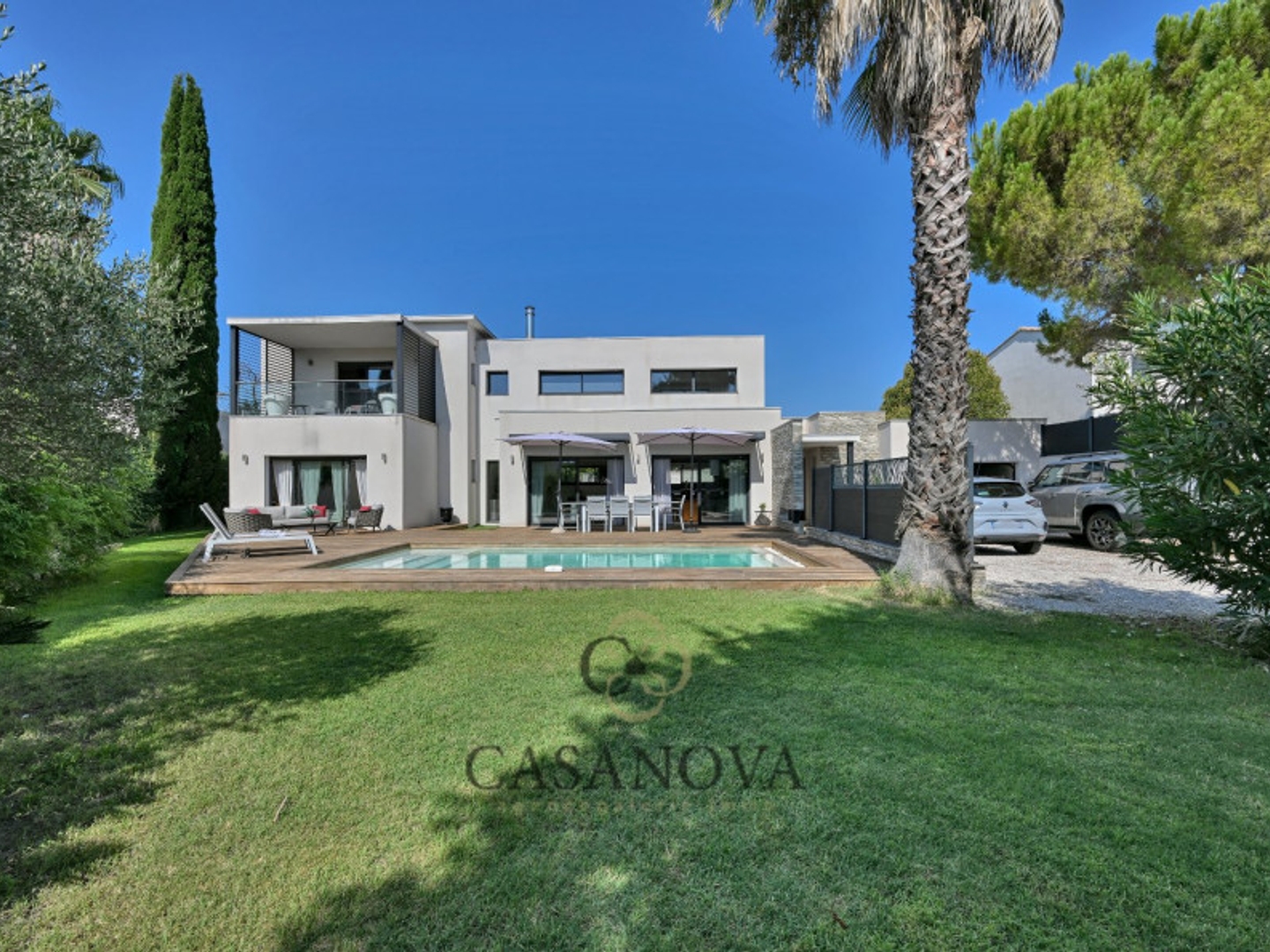 Maison 6 pièces 212 m²