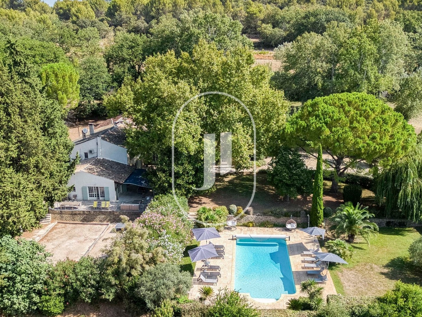 Maison 13 pièces 500 m²