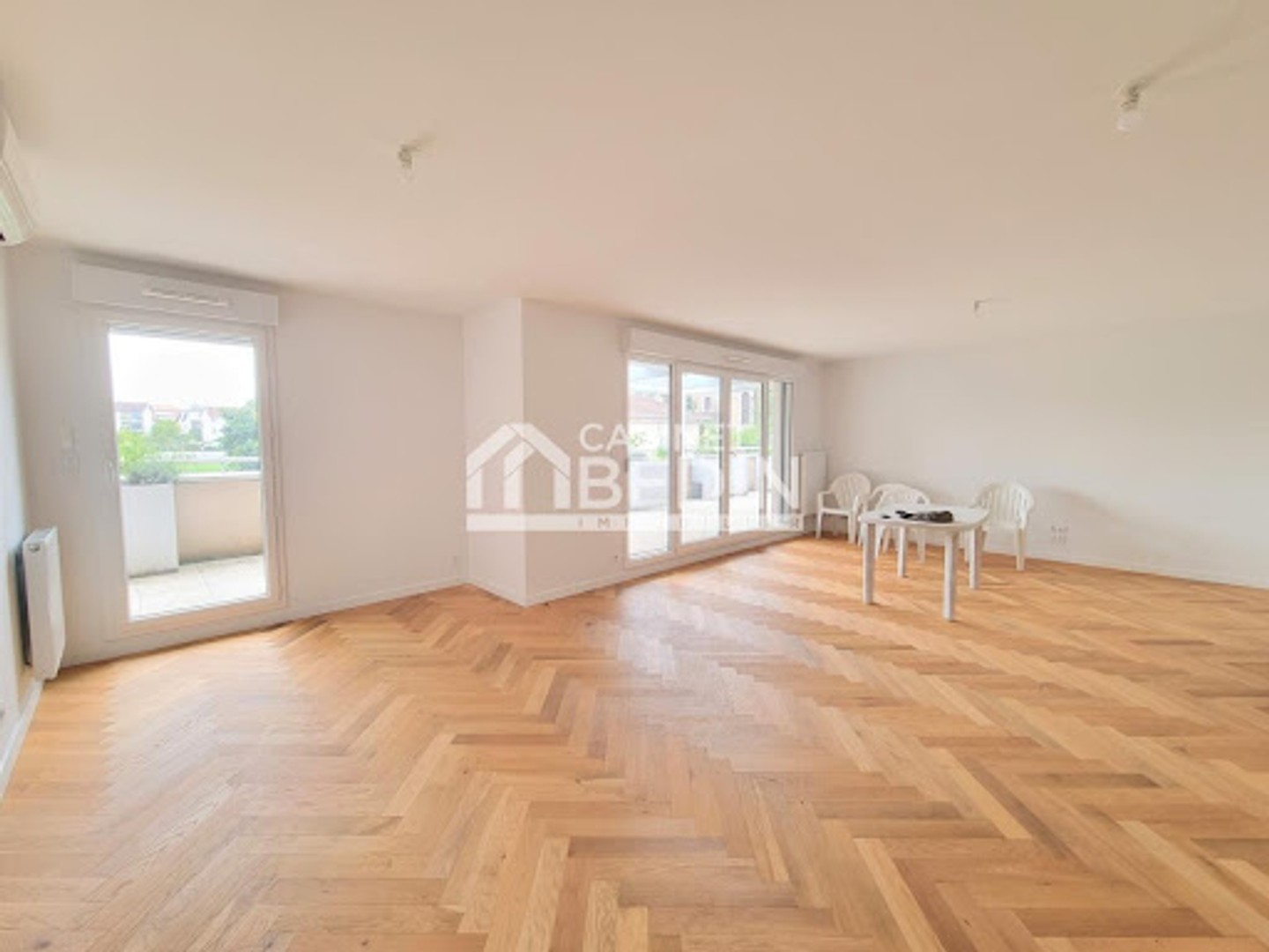 Appartement à vendre - 7 pièces - 195m2 - Dax (40100)