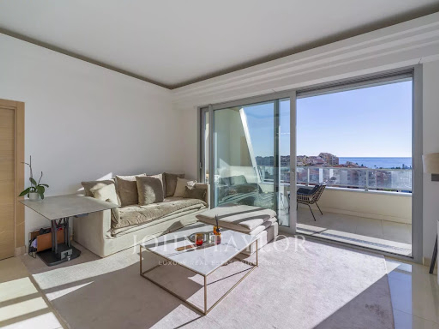 Appartement à vendre - 2 pièces - 64m2 - Monaco (98000)