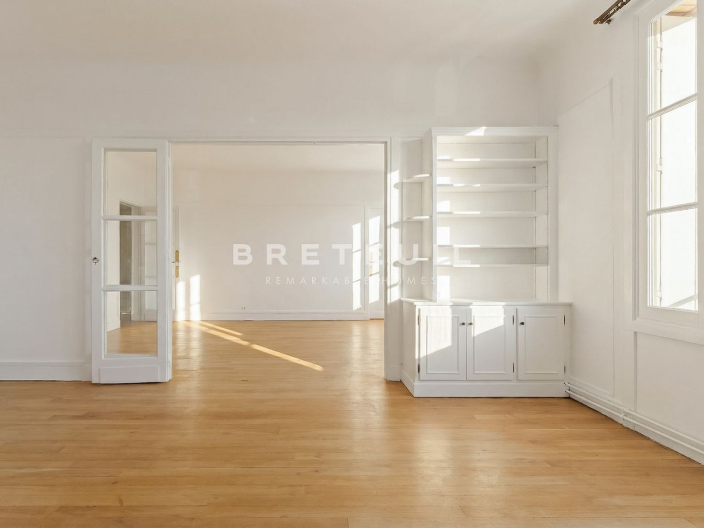 Appartement à vendre - 5 pièces - 132m2 - Paris 16e (75016)