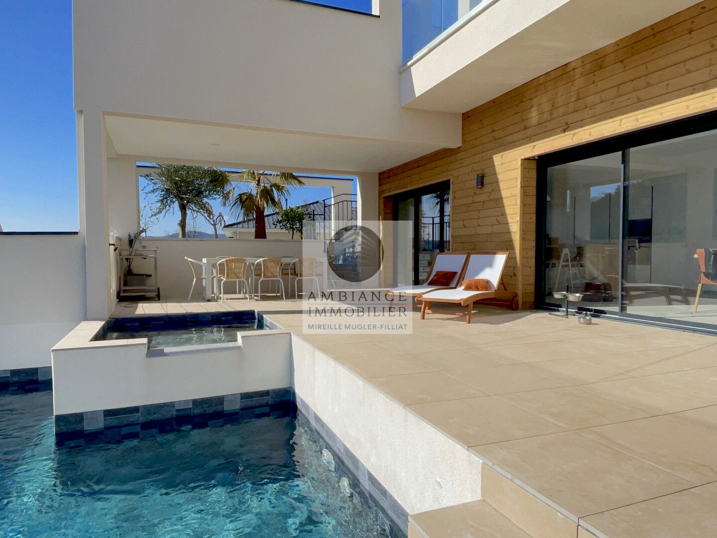Architecture, lumière et panorama