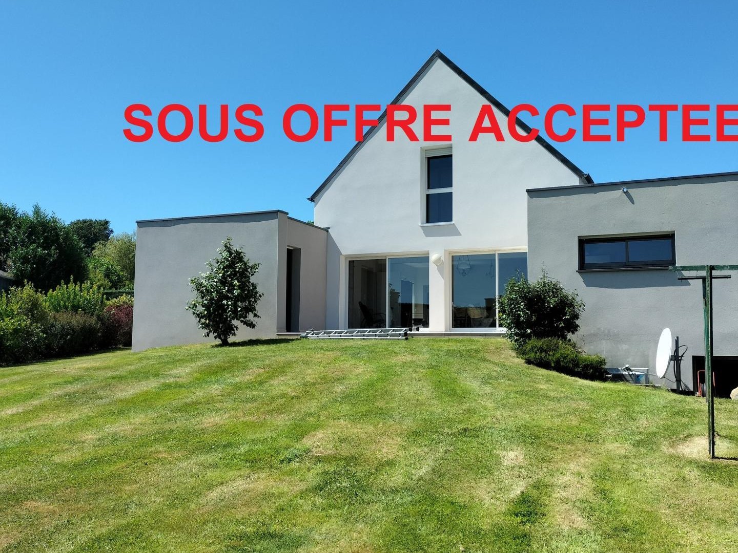 Maison à vendre - 5 pièces - 130m2 - Guerlesquin (29650)