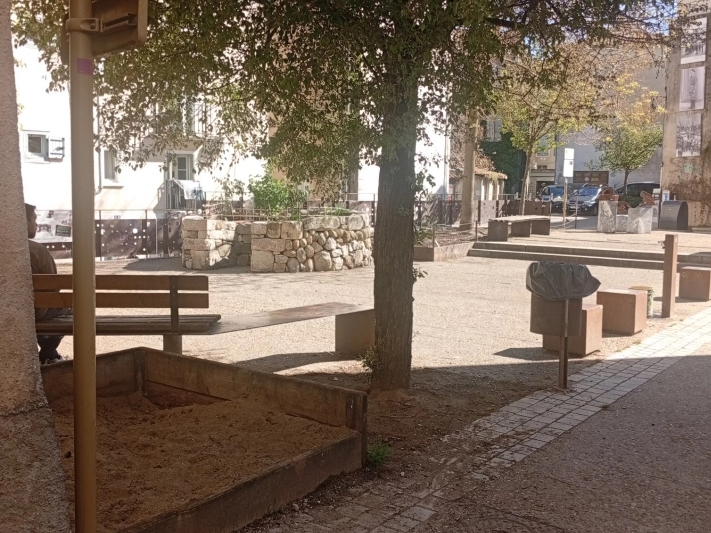Maison à vendre - 3 pièces - 215m2 - Foix (09000)
