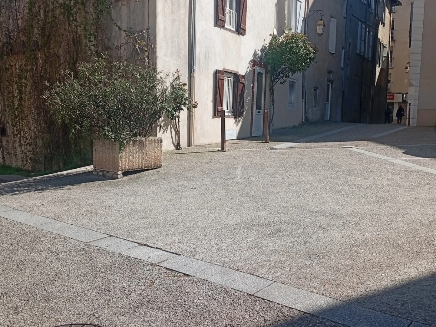 Maison à vendre - 3 pièces - 215m2 - Foix (09000)