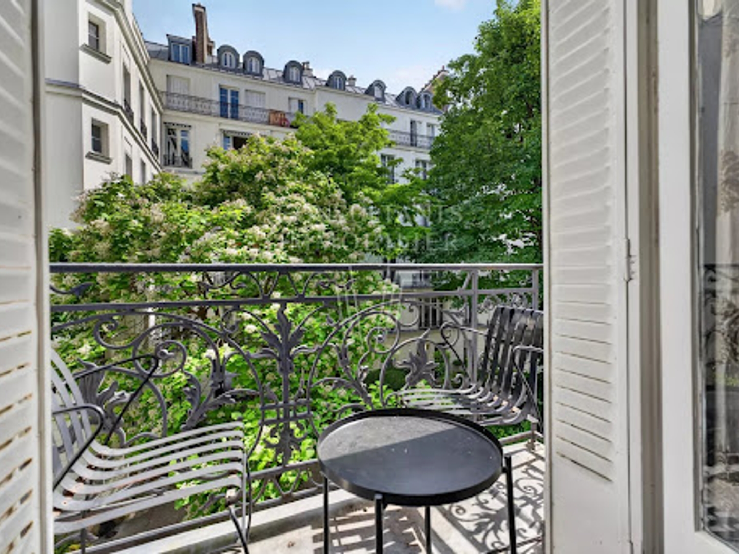 Appartement à vendre - 6 pièces - 196m2 - Paris 16e (75016)