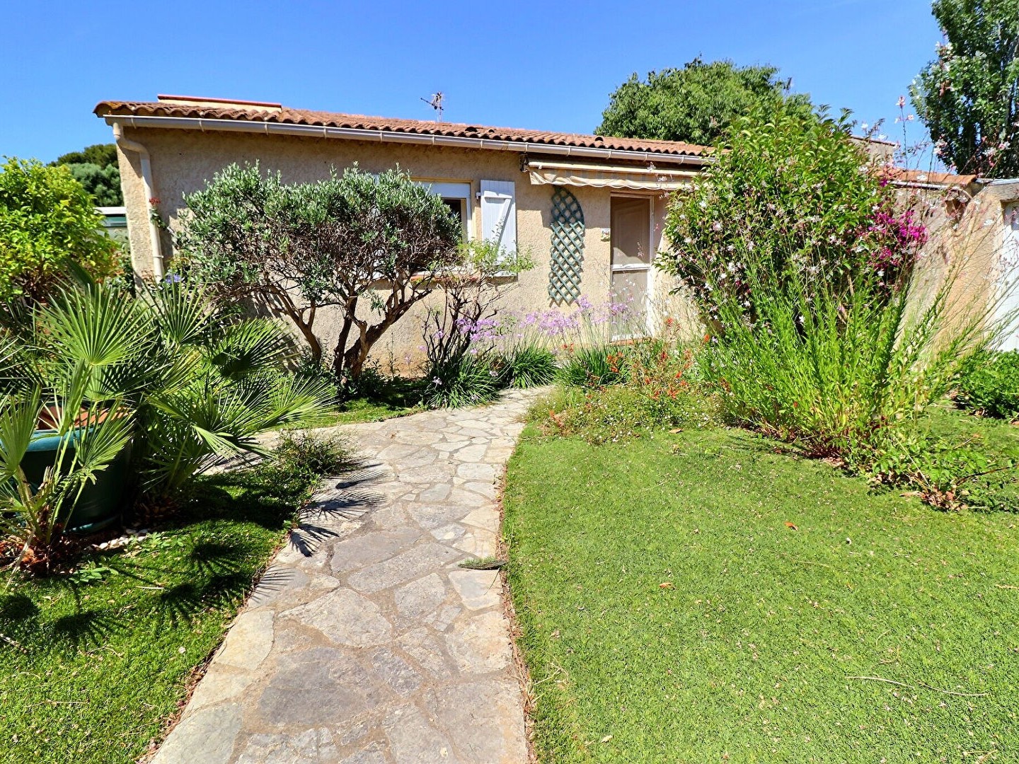 Maison à vendre - 4 pièces - 90m2 - La Londe-Les-Maures (83250)