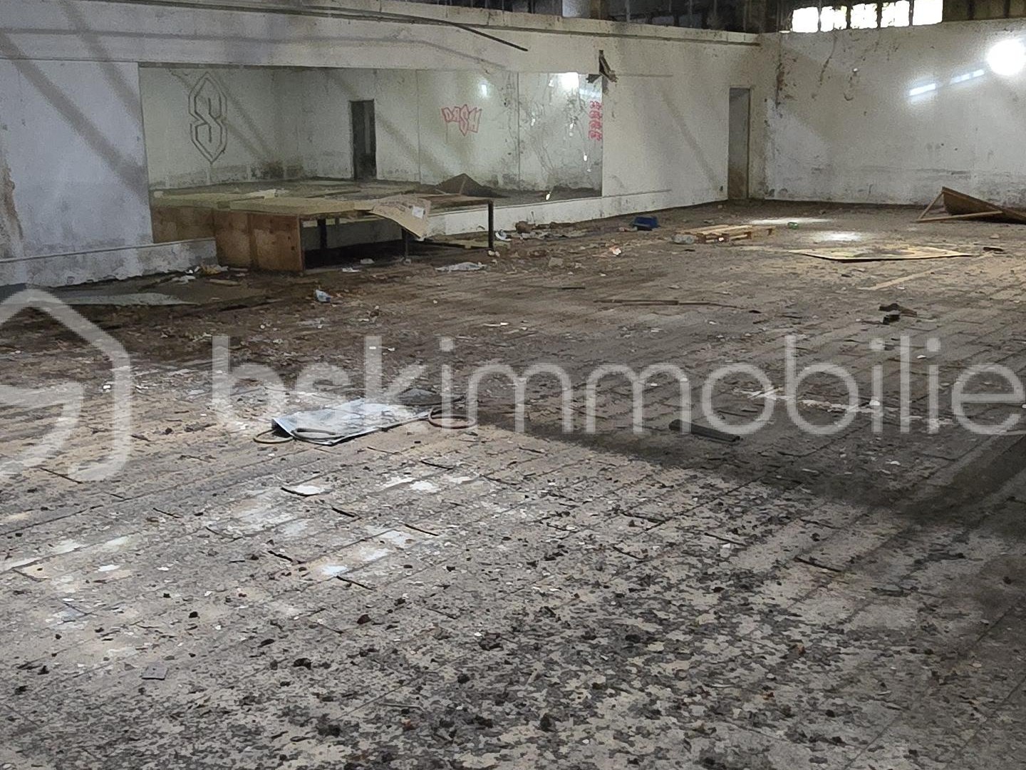 Immeuble à vendre - 10 pièces - 1395m2 - Tarbes (65000)