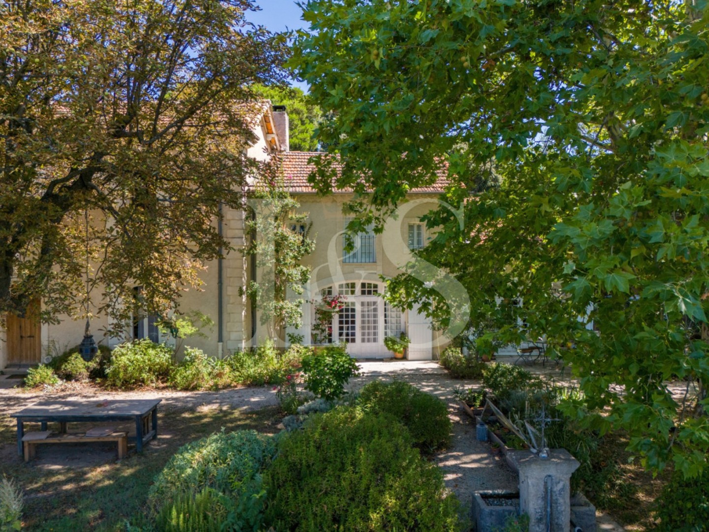 Maison à vendre - 9 pièces - 277m2 - Visan (84820)